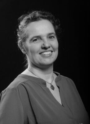 Gwenaelle valenta kpmg convertimage