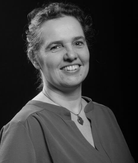 Gwenaelle valenta kpmg convertimage