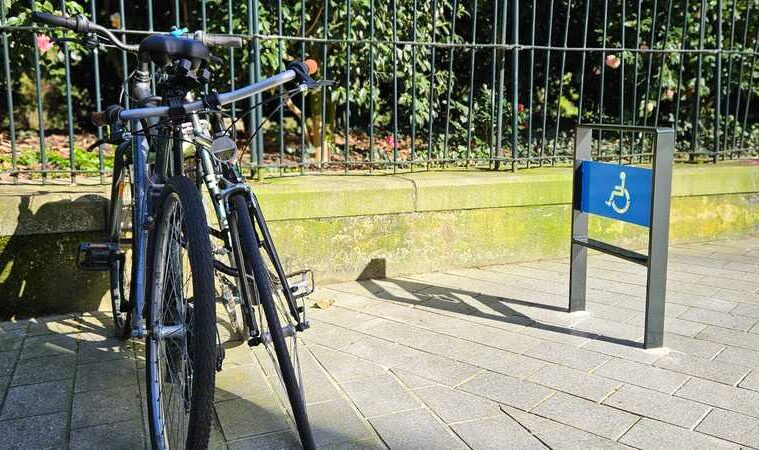 Le support vélo adapté aux PMR a été installé gare Nord