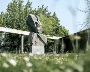 Initiative vos déchets une oeuvre d'art - galerie Sabrina Lucas